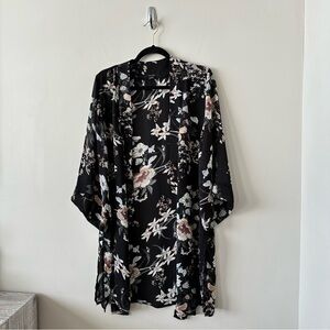 Tahari-dark Floral Open Summer Kimono (Size:L/XL)